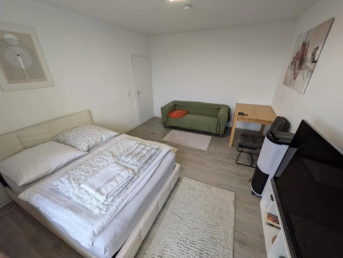 Apartment Near Train Station Stuttgart